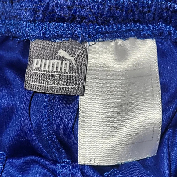 Boys size 8 small Puma gym/athletic shorts with elastic waist and pockets - Picture 4 of 4